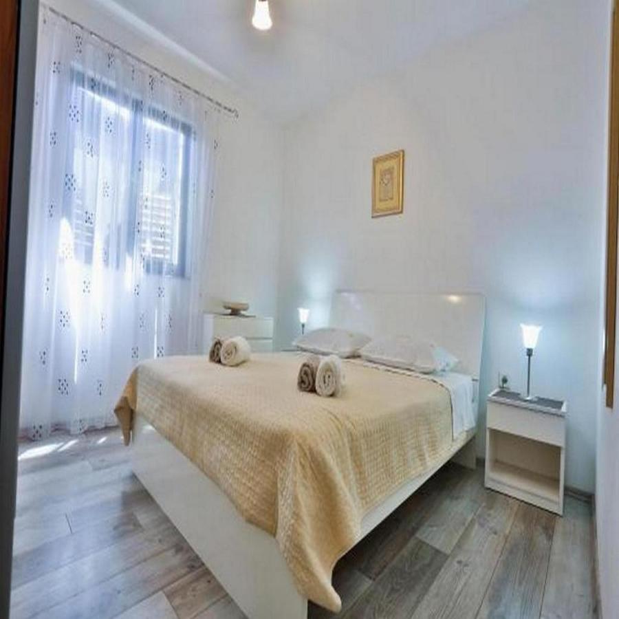 Apartments Lenka スティヴァン 部屋 写真