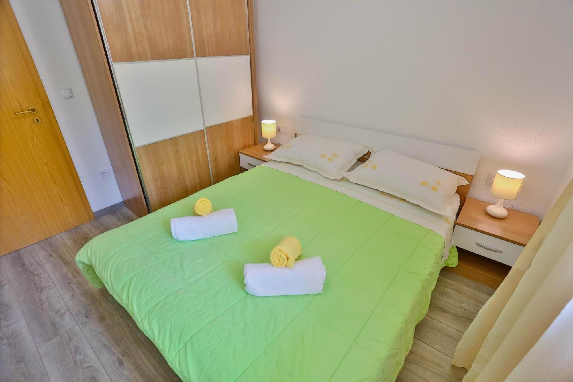 Apartments Lenka スティヴァン 部屋 写真