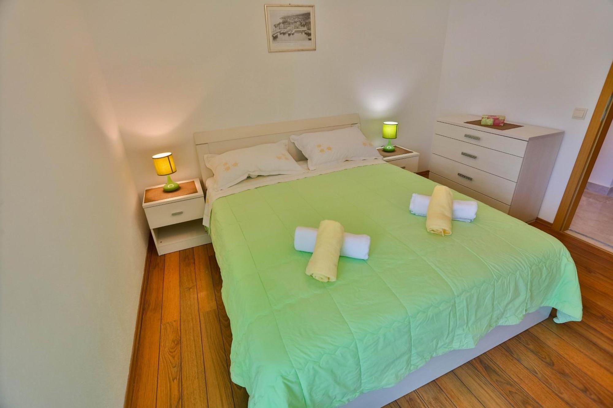 Apartments Lenka スティヴァン 部屋 写真